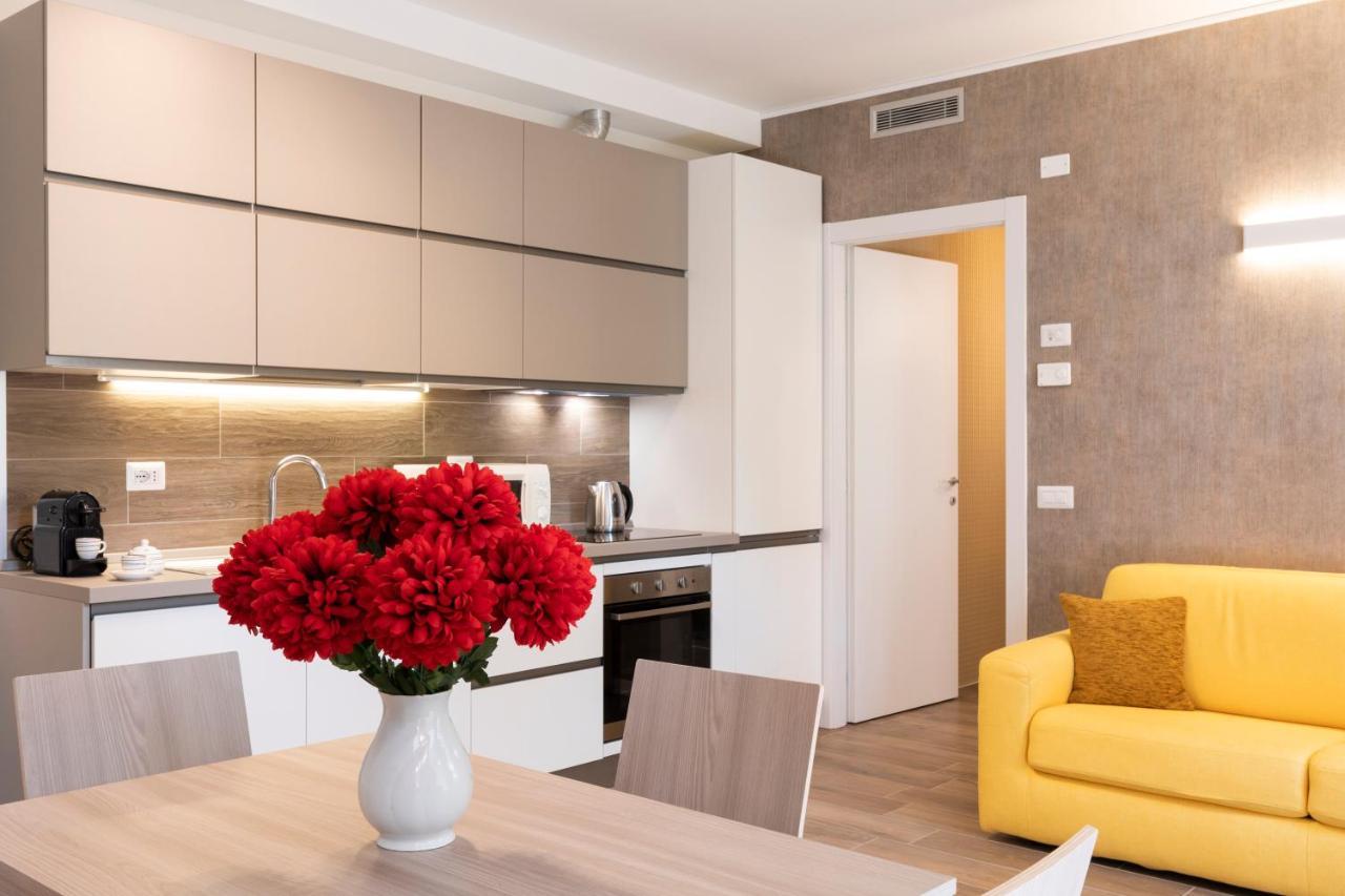 West Milan - Modern And Comfortable Apartment Extérieur photo