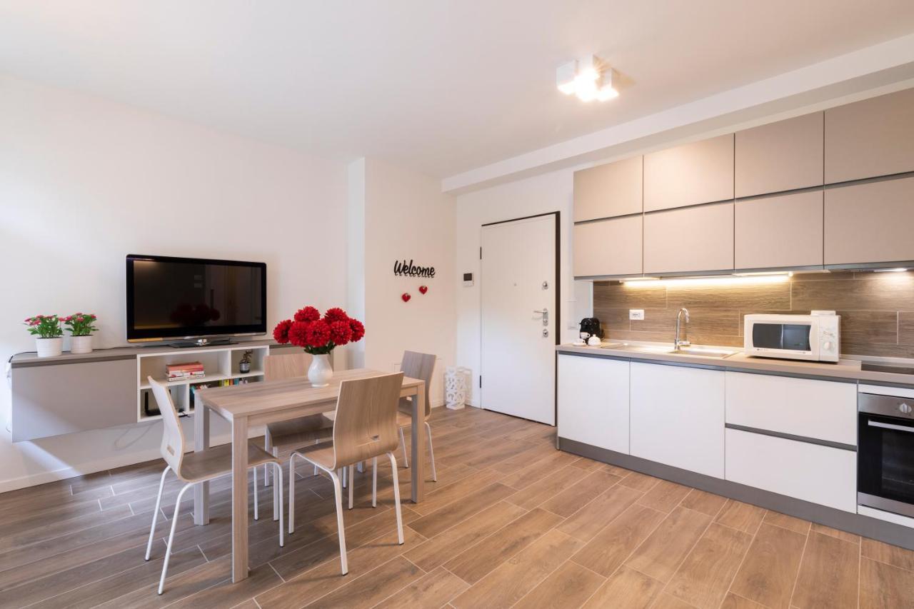 West Milan - Modern And Comfortable Apartment Extérieur photo