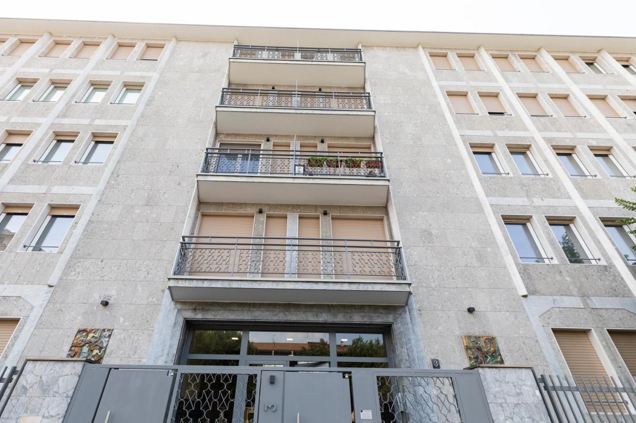 West Milan - Modern And Comfortable Apartment Extérieur photo